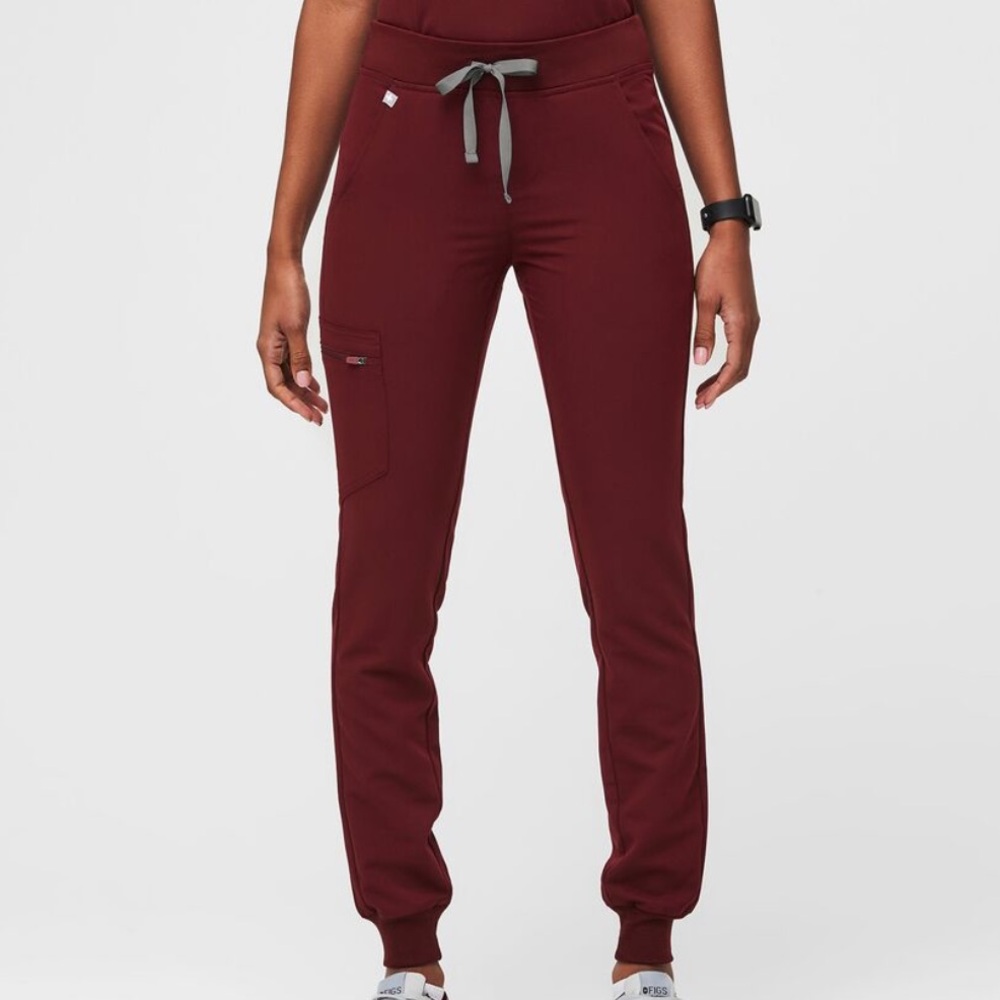 FIGS scrub joggers